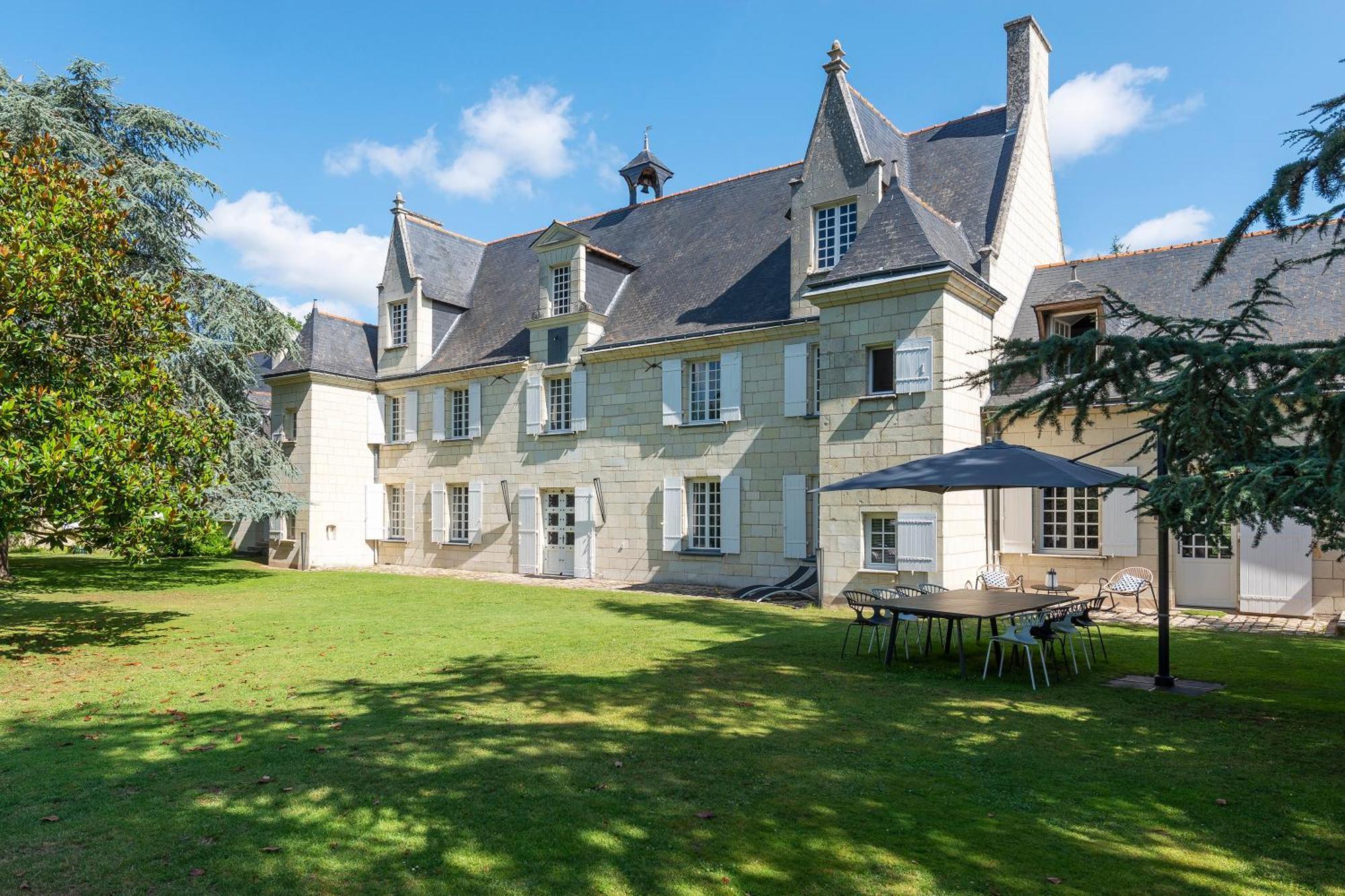 Chateau De La Ronde Vivy Екстериор снимка