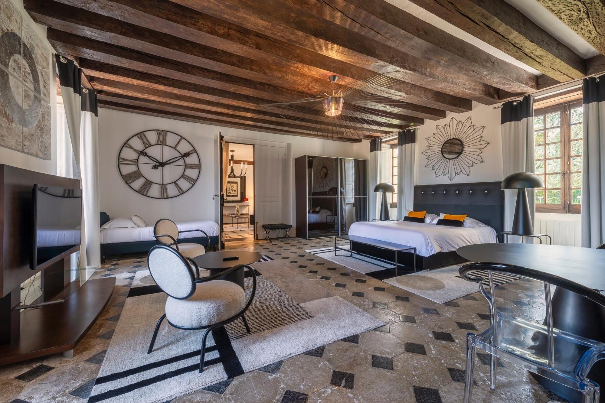 Chateau De La Ronde Vivy Екстериор снимка